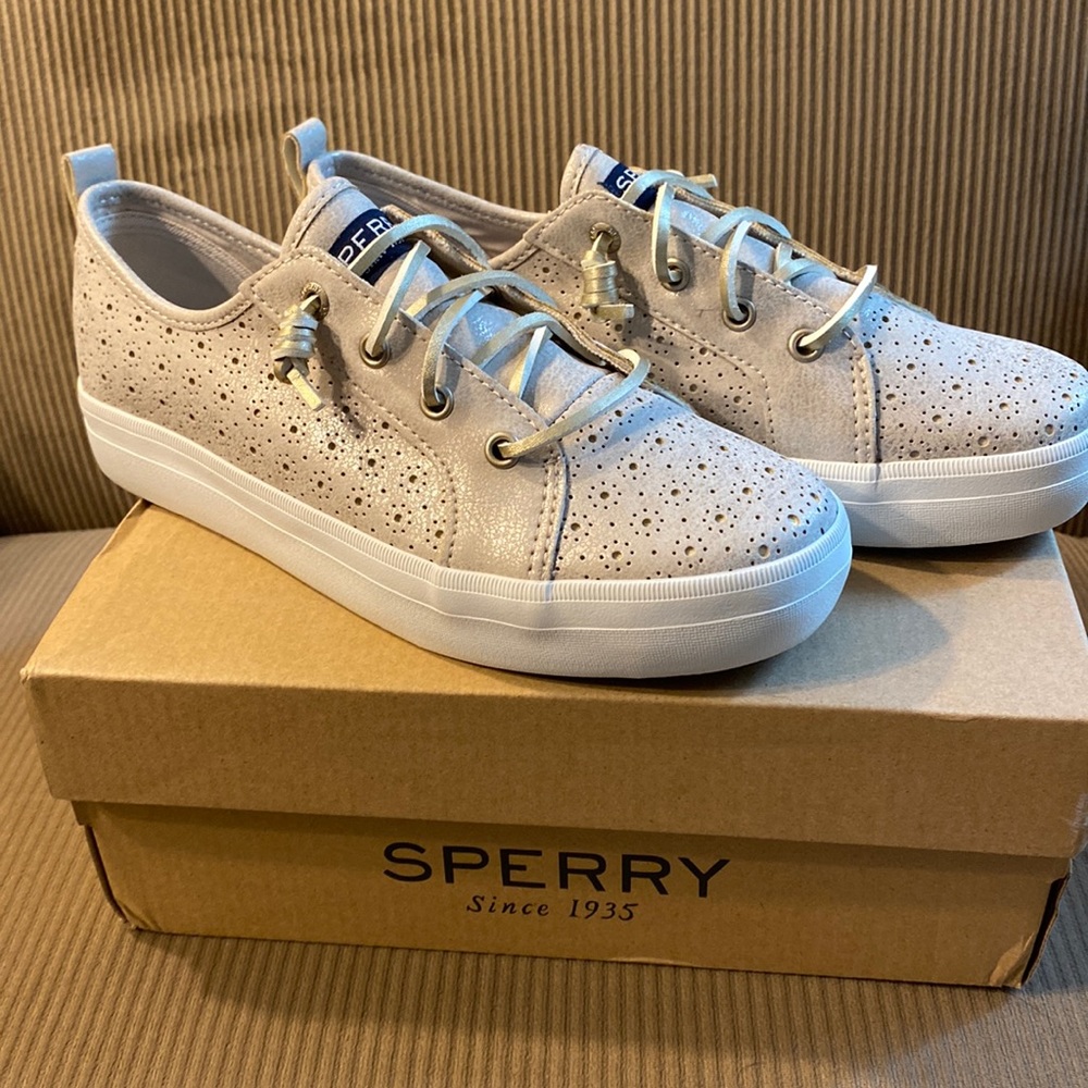 Girl’s Sperry Crest Vibe Champagne Sneakers